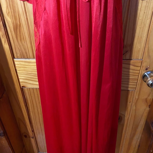Vintage Red Texasheen Peignoir Set - Picture 6 of 11